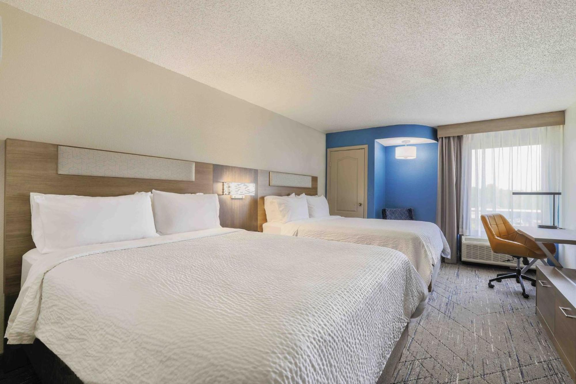 Express By Ihg 2* Burlington